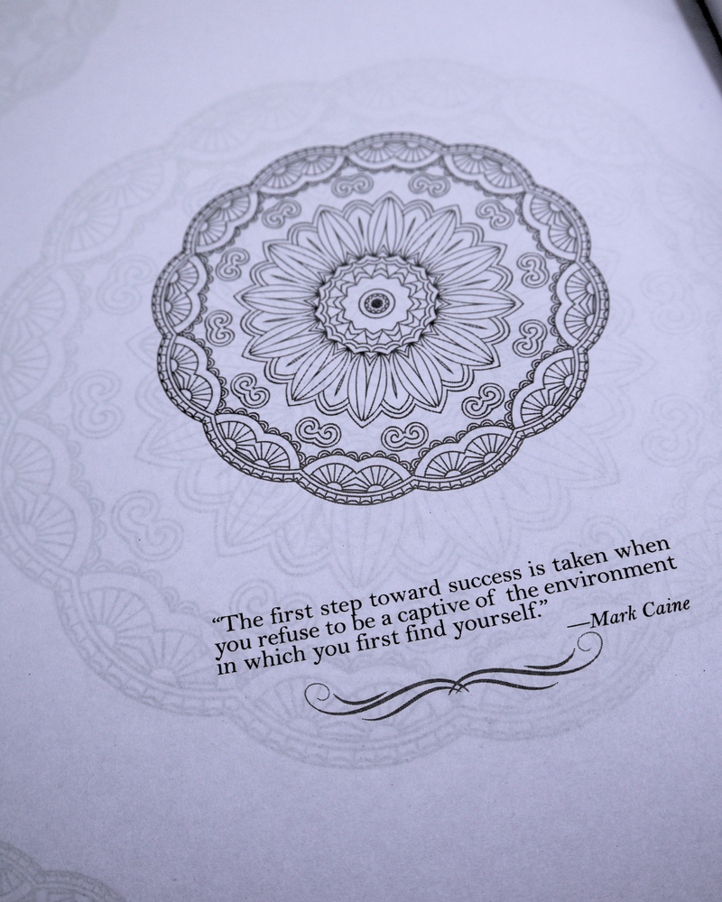 Relaxing Mandalas - Libro para Colorear