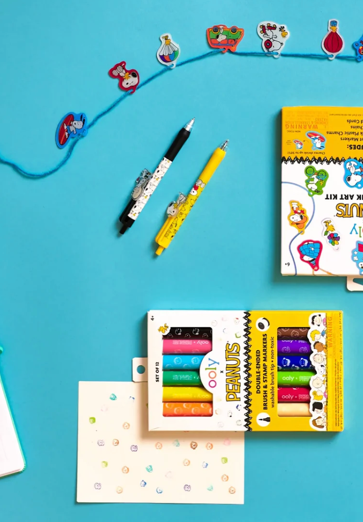 Snoopy - Set boligrafos de gel y portaminas - Ooly