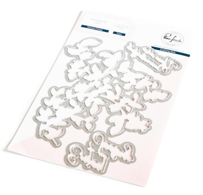 Kit de Sello, Troquel y Stencil - Delicate Foliage - (CLASE VIRTUAL INCLUIDA)