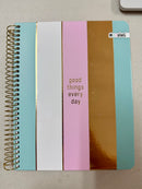 Cuaderno Chic 4 - 3 materias - Mooving
